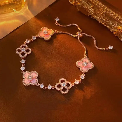 2026 New Light Luxury Four-leaf Clover Hollow Adjustable Bracelet Advanced Temperament Charm Bracelet Elegant Hand Jewelry for Women 💎