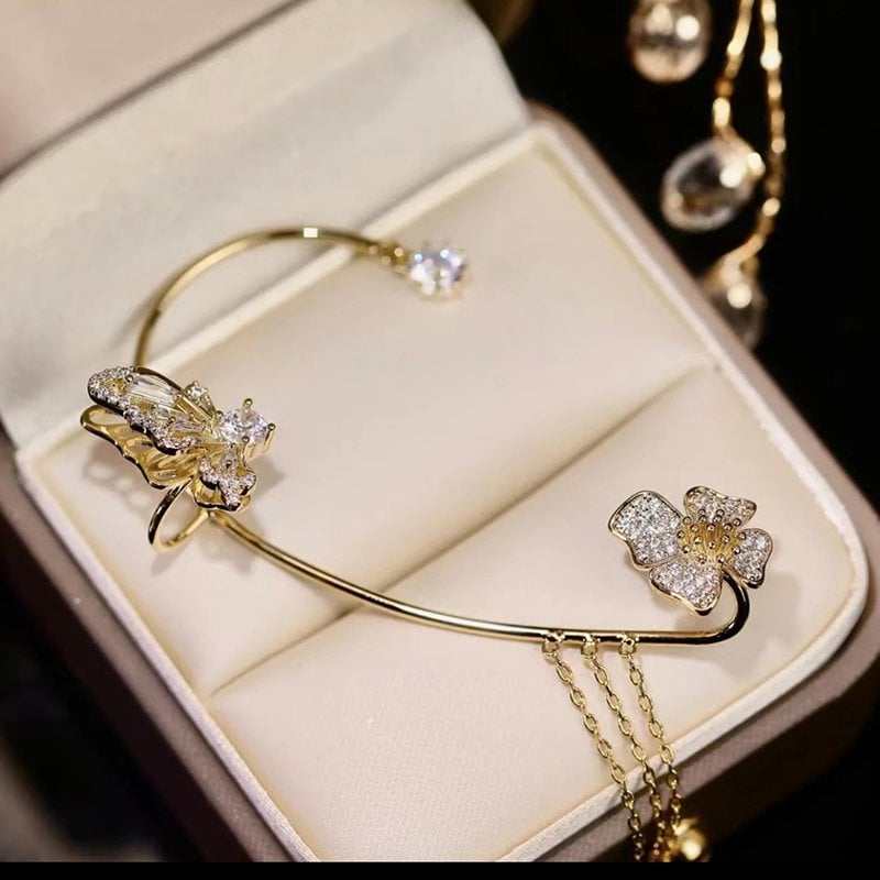 Premium Butterfly Ear Cuff🦋 —  Hypoallergenic, Nickel-Free & Lead-Free | Comfortable Clip-On Design for Sensitive Ears💎